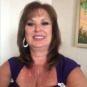 Meet your Posher, Sandra